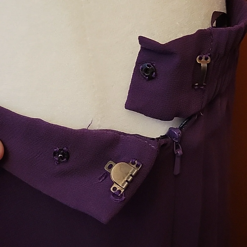 Blakc Tie Oleg Cassini Purple 100% Silk Skirt - Picture 3 of 8